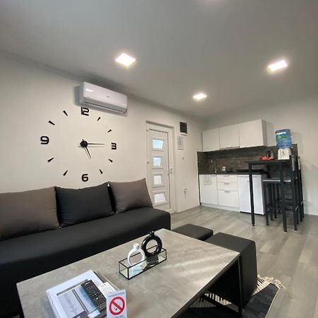 Apartmani Mira Palic Ngoại thất bức ảnh