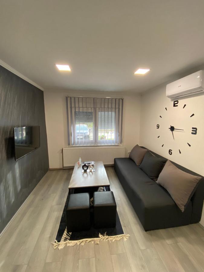 Apartmani Mira Palic Ngoại thất bức ảnh